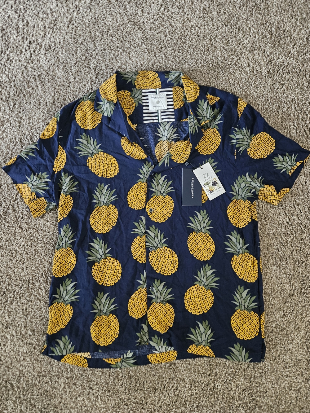 Denim & Flower Ricky Singh Tropical Hawaiian Beach Shirt Pineapple XL NWT